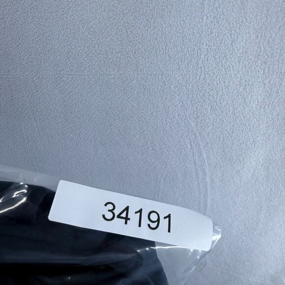 Georgia Tech University Vest Women's XS Blue Embroidered Hooded Rain Tech NEW - Picture 8 of 8